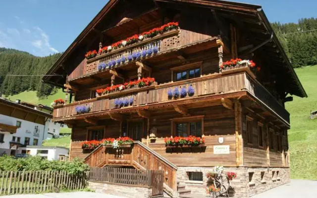 Haus Unterneuraut