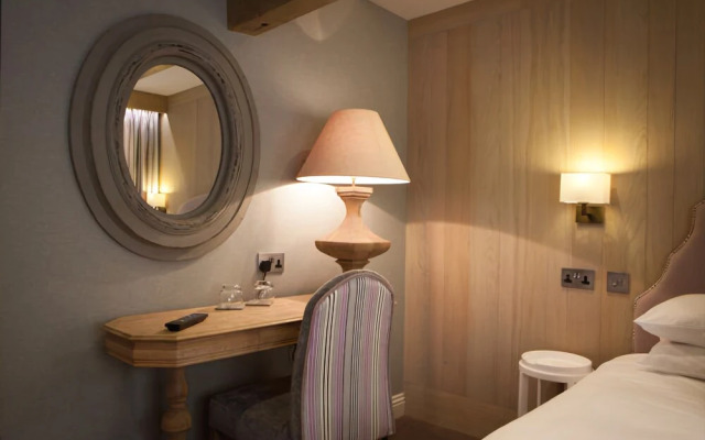 Queens Head Inn & Restaurant