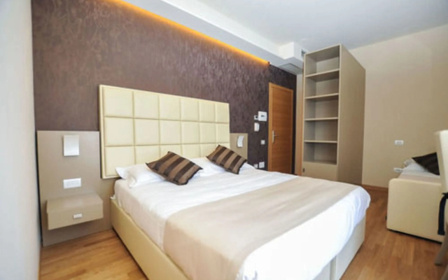 Hotel Dori