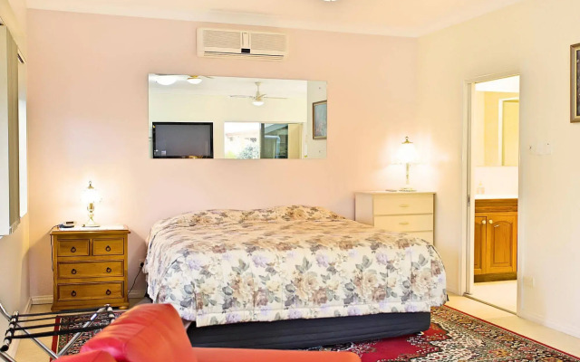 Bonville Lodge Luxury B&B