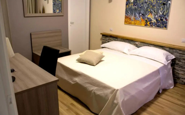 Cesari Home