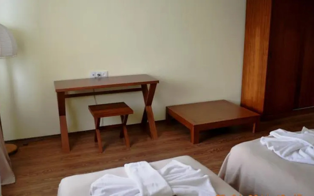 Deka Guest House