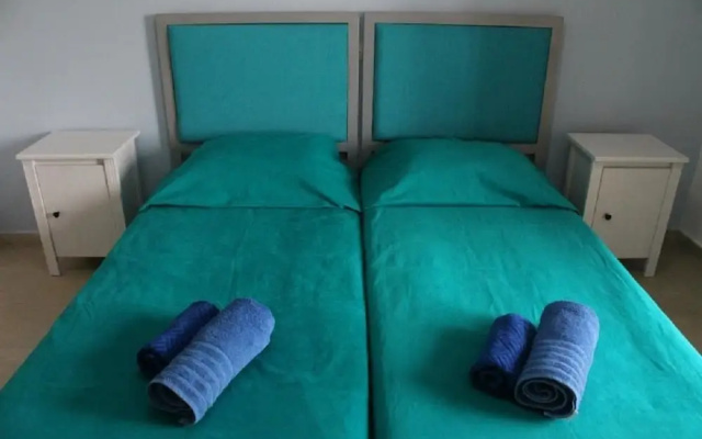 Natasa & Spyros Villa Apartments