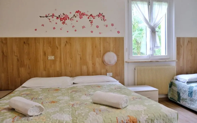 Hotel Dolomiti Levico