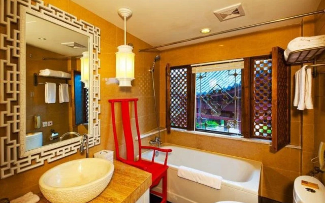 Lijiang Yibang Residence