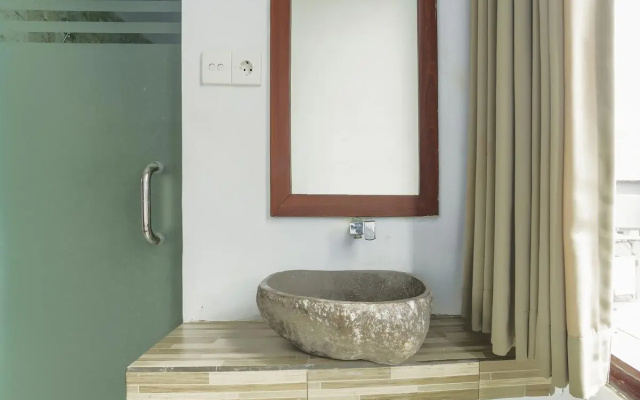 OYO 3852 Valomia Guest House