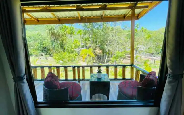 Phurin Thara Resort