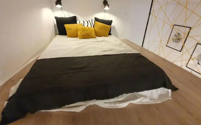 Violet apartman