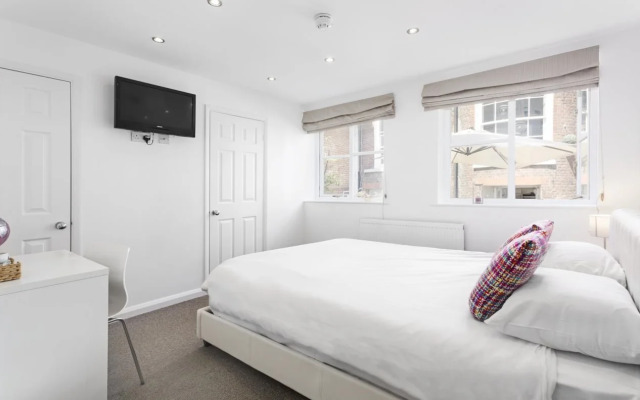 The Townhouse Hotel