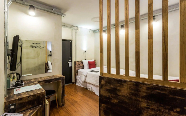 Hotel Factory