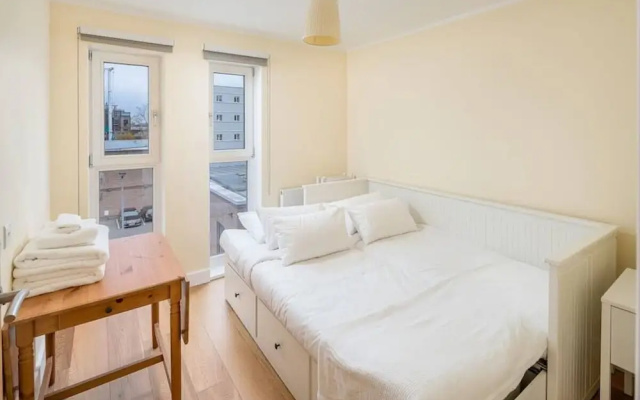 Spacious 3bed2bath W/balcony in Battersea