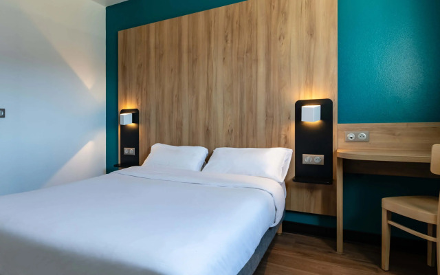 B&B HOTEL Saint-Etienne Monthieu