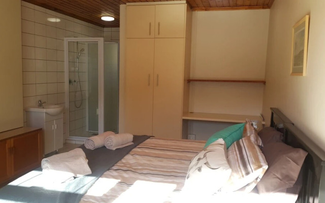 Kenridge Garden Cottage