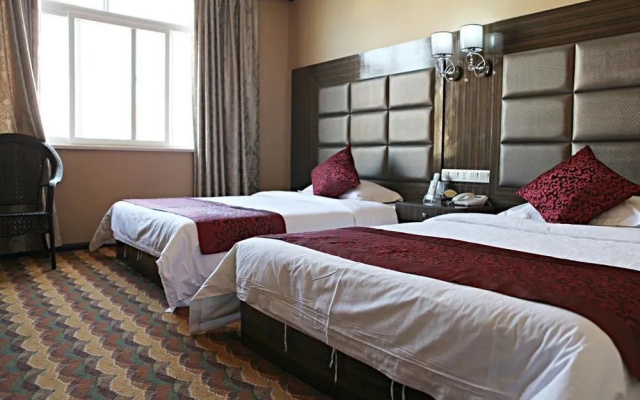 Huixiang Business Hotel(景洪汇翔商务酒店)