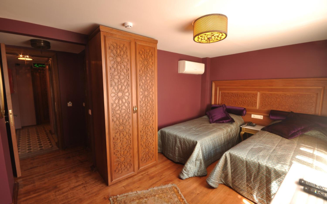Merial Hotel