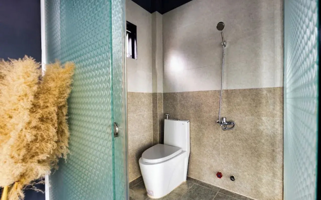 Be Youth Villa