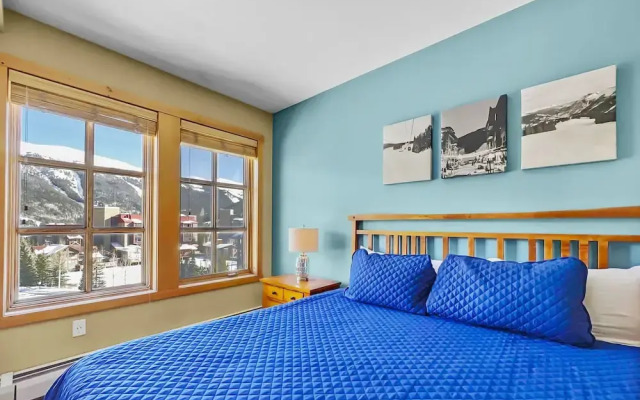 Luxury Remodeled Passage Point Condo - Short Walk to Lifts - Incredible View - PP403 by Redawning