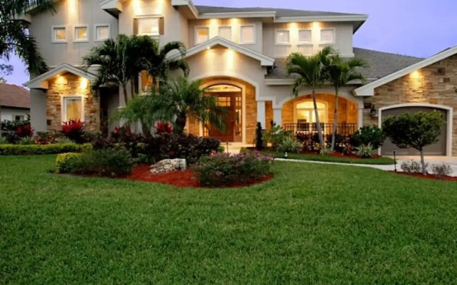Palm River Estate