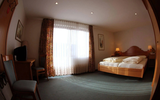 Pohl's Rheinhotel Adler