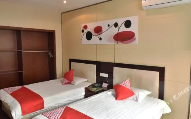 Mechar Hotel (Zhangjiagang Shazhou Road Pedestrian Street)