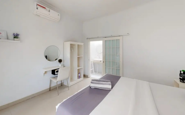 Casa Blanca Gili Air
