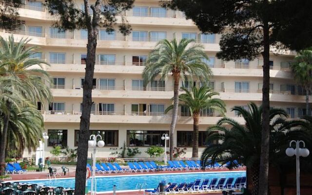 Hotel Jaime I вид на фасад
