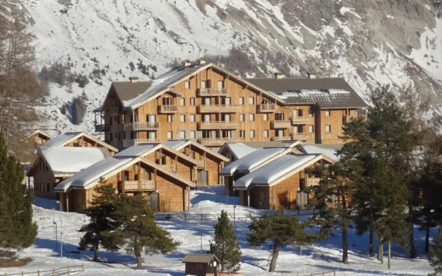 Appartement Le Dévoluy, 4 pièces, 8 personnes - FR-1-504-427