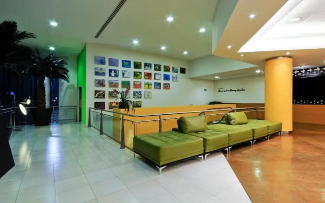 Tiser Hotel