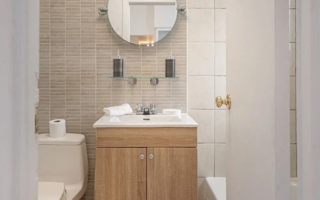 The Best Private Bedroom In Plateau Mont-Royal