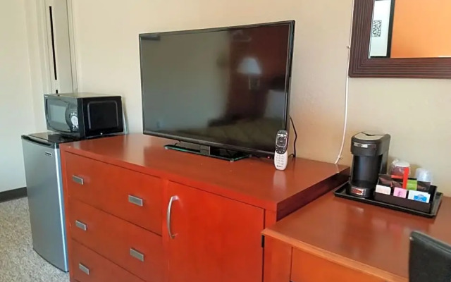 Budget Inn