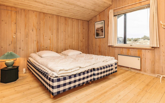 5 Star Holiday Home in Lokken