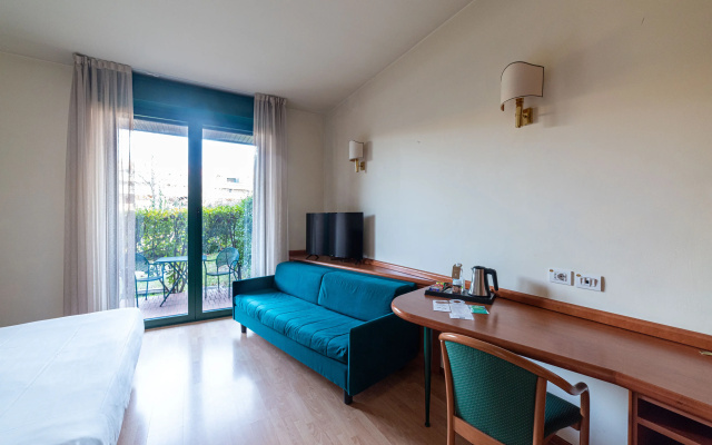 Phi Hotel Emilia