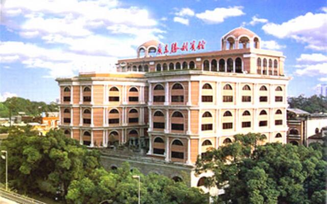 Guangdong Victory Hotel вид на фасад