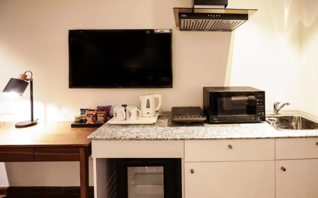 Regenta Suites Gurugram, Sector 49 Sohna Road