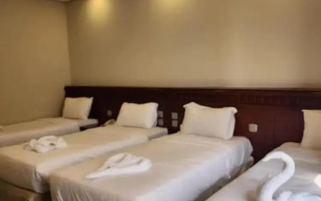 Wahdat Khair Hotel