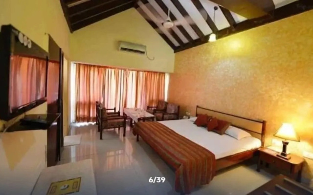 Dabchick Tourist Resort