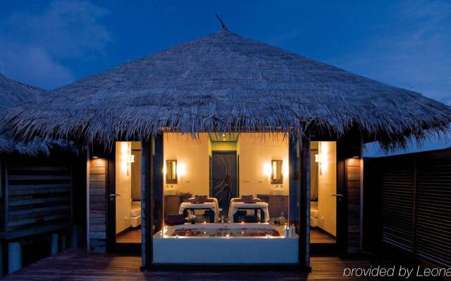 Отель Coco Bodu Hithi Мальдивы, Северный атолл Мале - отзывы, цены и фото номеров - забронировать отель Coco Bodu Hithi онлайн вид на фасад