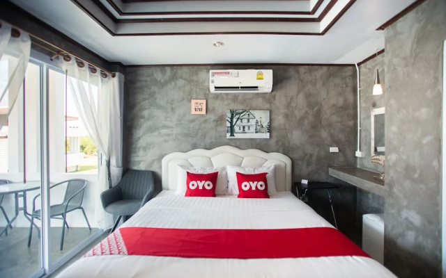 OYO 659 Loft House Homestay