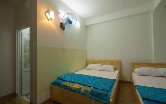 Huyen Tram Hotel комната для гостей