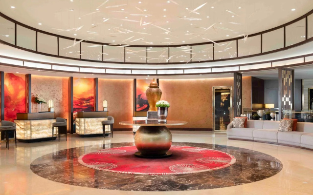 Sheraton Saigon Grand Opera Hotel