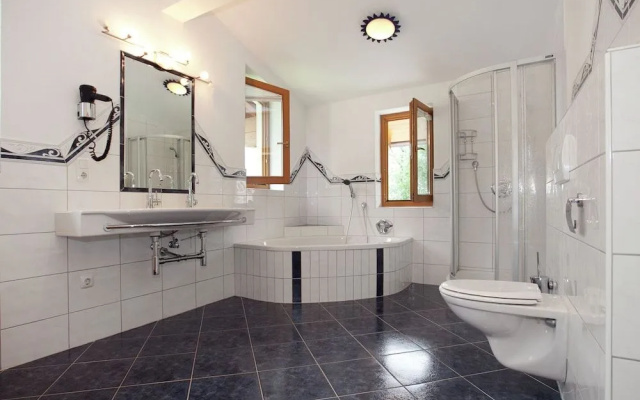 Lovely Chalet in Mayrhofen With Private Garden