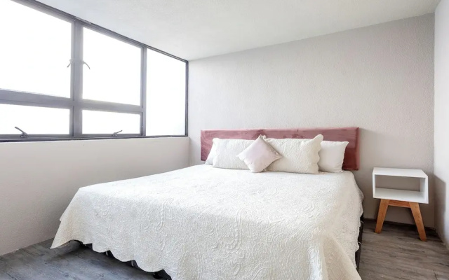 Stylish 2BR in Roma - Parking- Wifi- Sleeps 6