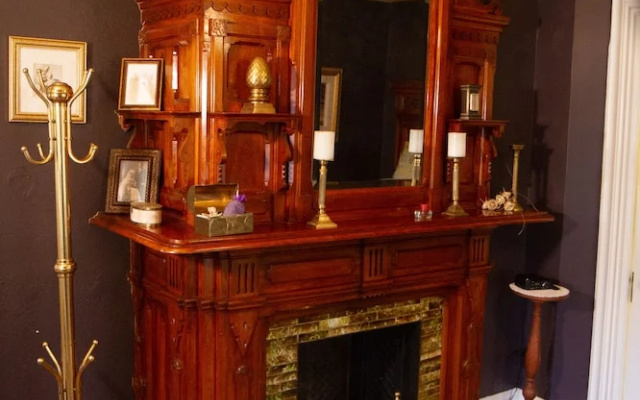 Back Inn Time Bed & Breakfast