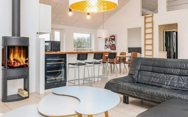 4 Star Holiday Home in Lokken