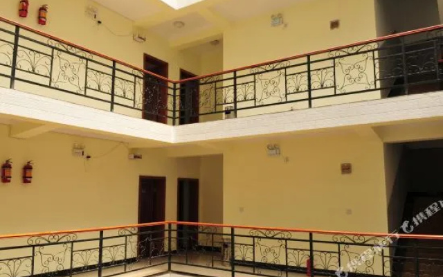 Chenghong Hotel