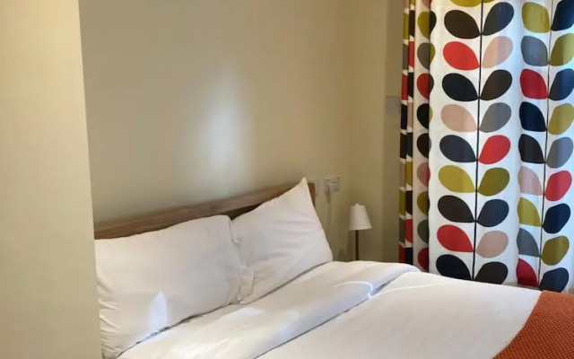 Newell Restaurant and Rooms