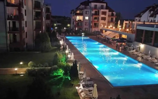 Sea Vacation in a Cozy Apartment Aheloy