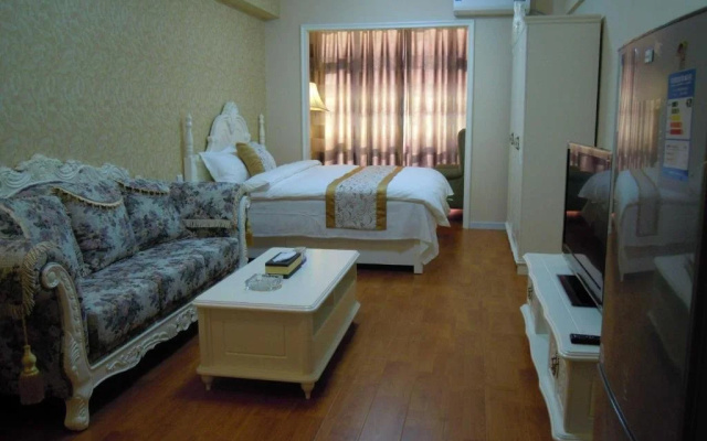 Dalian Mingrui Zuoan Classic Fashion Apartment