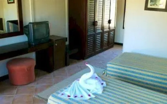 Abu Dabbab Lodge