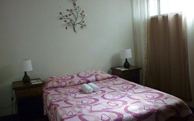 Cala Inn B&B Airport
